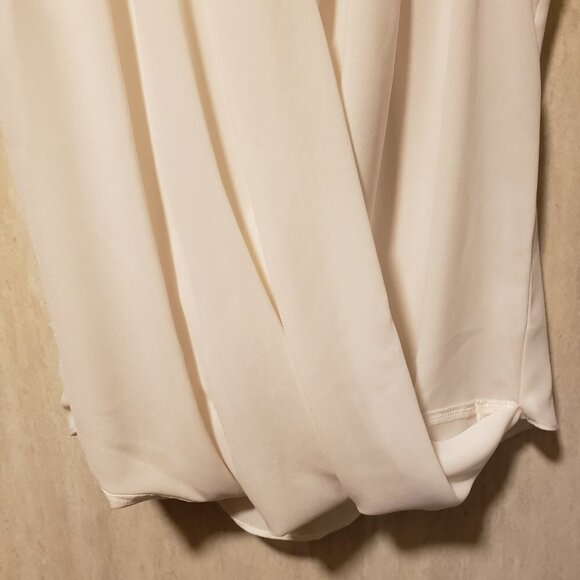 *BUNDLE* New York & Co Short Sleeve Blouses | Set of 2 | Size XS - Picture 7 of 8